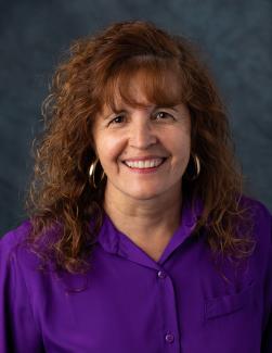 Headshot of APWU National Business Agent Fabiola Dominguez