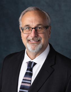 Headshot of APWU National Business Agent Todd Elkerton