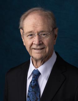 Headshot of APWU National Business Agent Robert Kessler