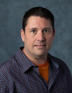 Headshot of APWU National Business Agent Bill Mazurowski