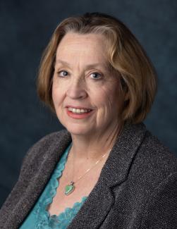 Headshot of APWU National Business Agent Liz Swigert