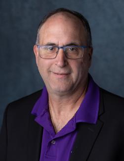 Headshot of APWU National Business Agent Vince Tarducci