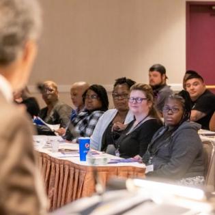 Young Members Meeting Opens All-Craft | American Postal Workers Union