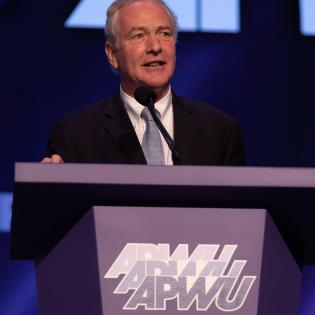 Senator Chris Van Hollen